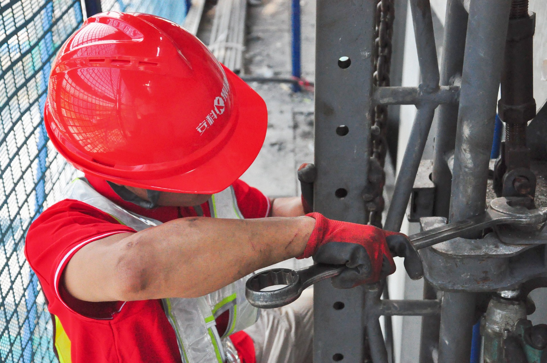 1630372029860382.jpg 安裝導向座.jpg